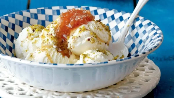 Φτιάξε παγωτό μέσα σε 20 λεπτά - Η πιο γρήγορη και οικονομική συνταγή από την Αργυρώ