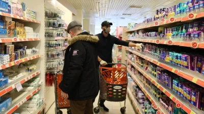 Πάσχα: Πώς θα λειτουργήσουν τα σούπερ μάρκετ σε Επιτάφιο και Ανάσταση