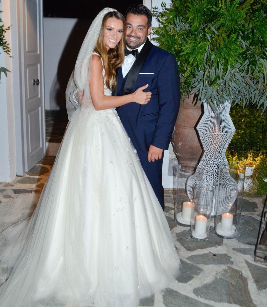 Τσολάκη Πετρουλάκης γάμος