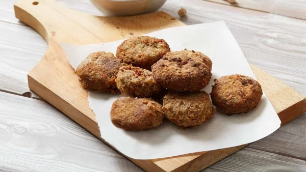 Νόστιμοι ρεβυθοκεφτέδες που λιώνουν στο στόμα - Η απόλυτη συνταγή για την νηστεία