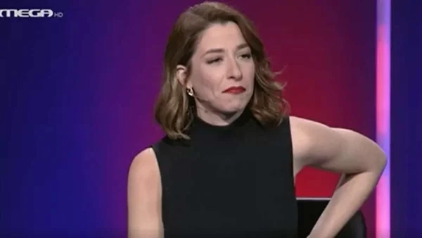 X-Factor: «Είσαι η αγαπημένη μου μέχρι τώρα..» - Τα 'χασε η Μαρίζα Ρίζου με την ερμηνεία διαγωνιζόμενης