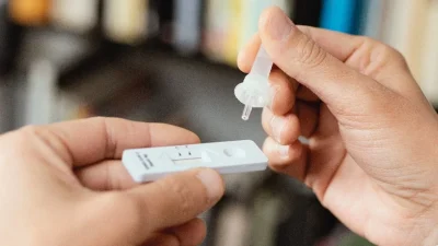 Κορωνοϊός: Tέλος τα τακτικά self tests μετά το Πάσχα στα σχολεία - Η ανακοίνωση της Βάνας Παπαευαγγέλου