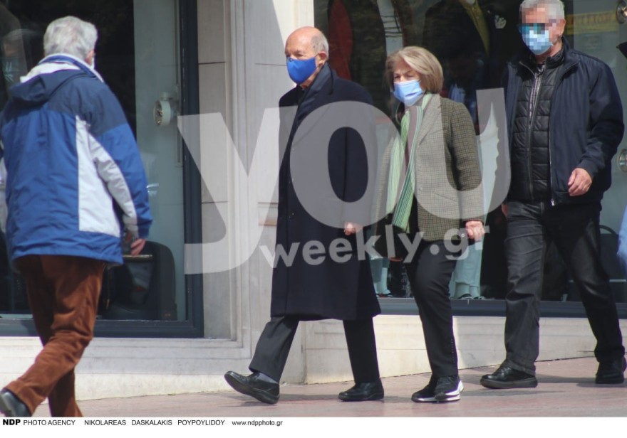 Αποκλειστική φωτογραφία του Κώστα Σημίτη με την σύζυγό του