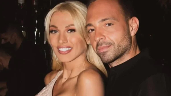 Δεν ξεκολλάει ο ένας από τον άλλον - Το βίντεο με το τρυφερό φίλι Σπυροπούλου και Σταθοκωστόπουλου