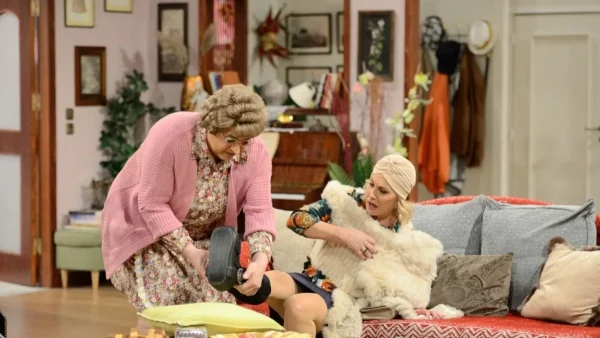 Αντιδράσεις ξανά στο Twitter για το Super Mammy του Σεφερλή - «Αλλάξτε κανάλι, τόσο απλό»