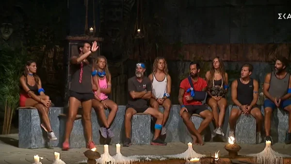 Survivor 5: "Σφαγή" στο συμβούλιο με τον Κωνσταντίνο Εμμανουήλ - Ζήτησε να αποχωρήσει