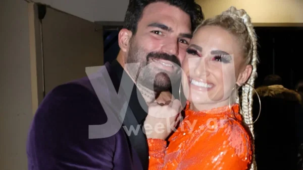 Μαζί στο κρεβάτι: Η πρώτη κοινή ανάρτηση Τούνη - Αλεξάνδρου μετά από τον θάνατο της μητέρας της