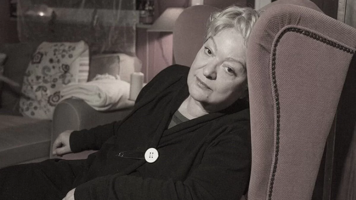 Βγαλμένο από ελληνική ταινία - Φωτογραφία από το vintage σαλόνι της Τάνιας Τσανακλίδου