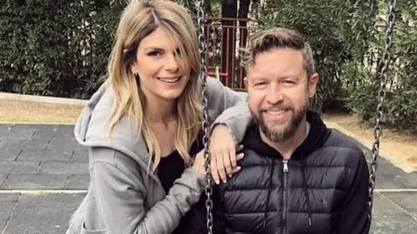 Η γυναίκα του Βαρδή μπήκε στην κουζίνα με τα παιδάκια τους - Έφτιαξαν πασχαλινά κουλουράκια