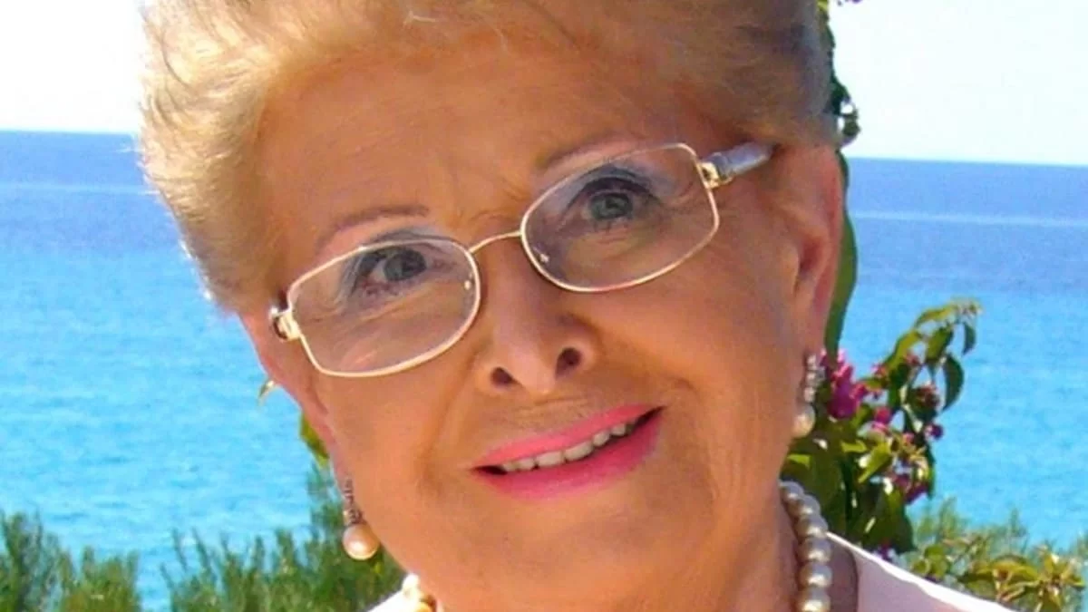 «Ο καθένας τη ζωή του, εφόσον μας χώρισαν...» - Η Βέφα συγκλονίζει για τον άντρα της ζωής της