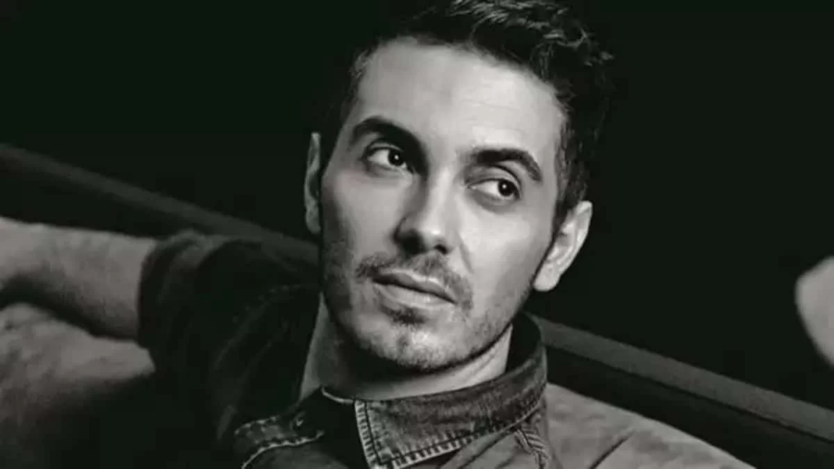 Δύσκολες ώρες για τον Μιχάλη Χατζηγιάννη - Αναβάλλονται οι προγραμματισμένες εμφανίσεις του