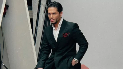 Μελαχρινή και κούκλα σαν μοντέλο - Αυτή είναι η αδερφή του Χρήστου Μάστορα