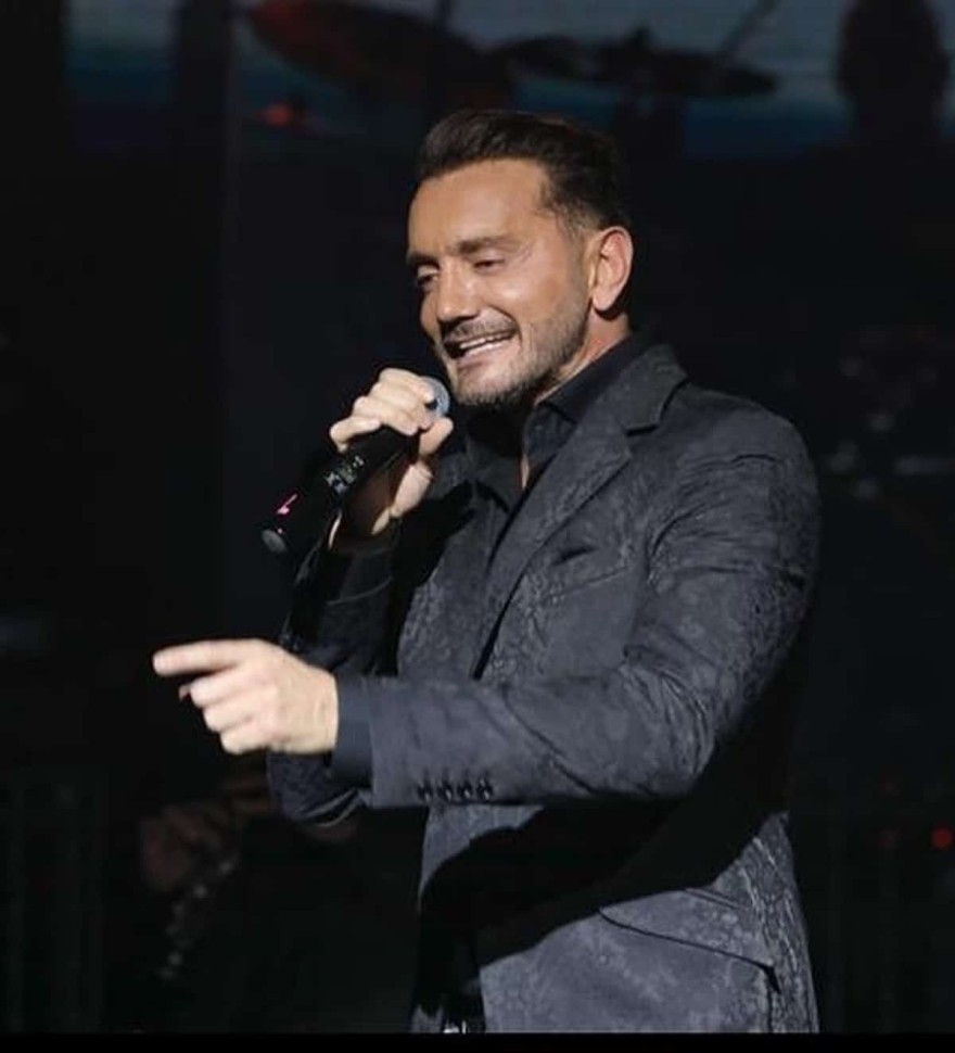  Χρήστος Μενιδιάτης