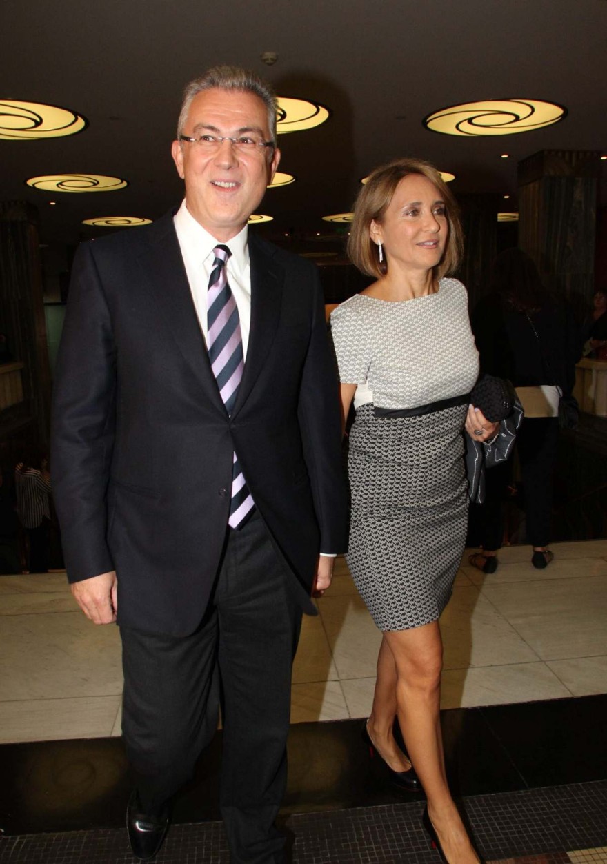 Μάρα Ζαχαρέα και σύζυγος