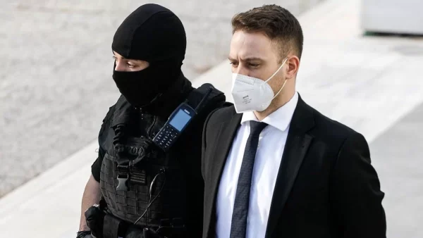 «Αυτό το απεχθές πλάσμα...» - "Κόλαφος" ο πατέρας της Κάρολαϊν για την ποινή του Αναγνωστόπουλου