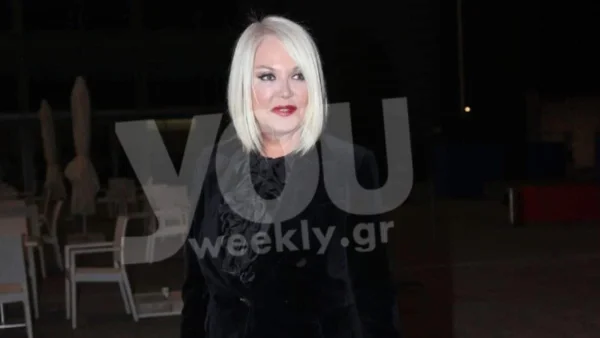 Ποιος Γαλακτερός και Μιχαλόπουλος; - Ο τραγουδιστής που είχε "κλέψει" την καρδιά της Ρούλας Κορομηλά