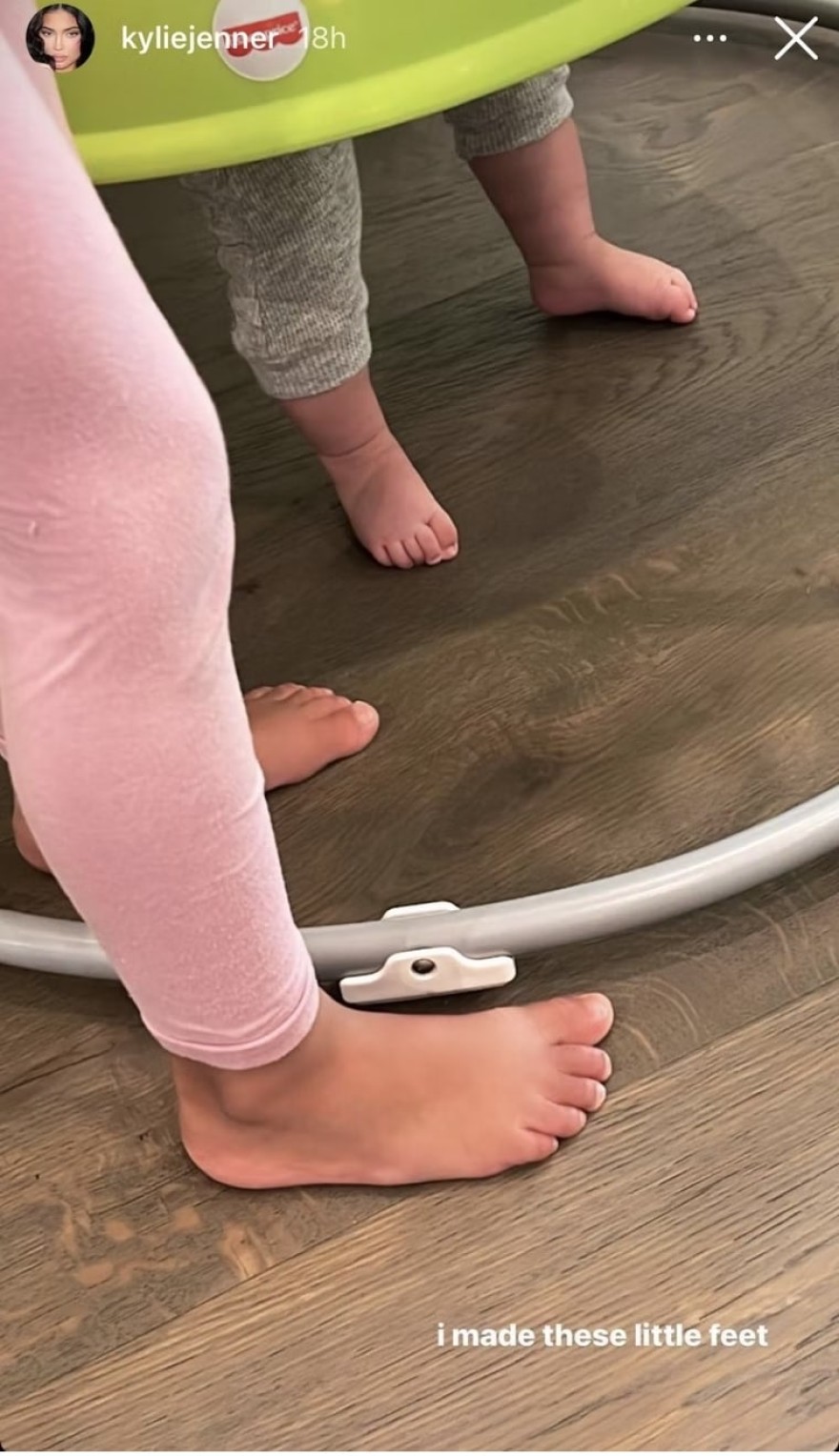 Kylie Jenner: Η τρυφερή φωτογραφία με τα δύο παιδάκια της