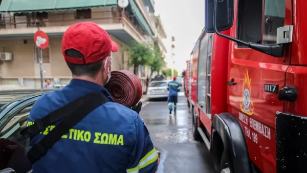 Φωτιά Π. Φάληρο: Η γυναίκα είχε δεχθεί μαχαιριές - Βασικός ύποπτος ο γιος της