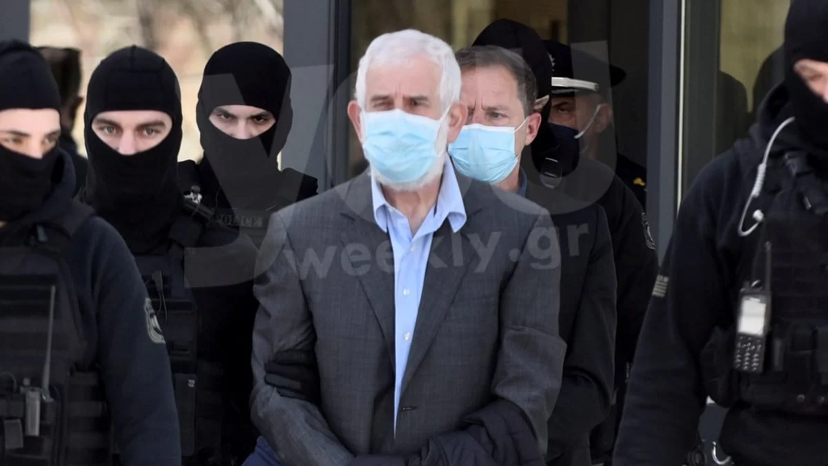 «Ο Πέτρος Φιλιππίδης με μείωνε, με πρόσβαλε, μου χαλούσε το κέφι»