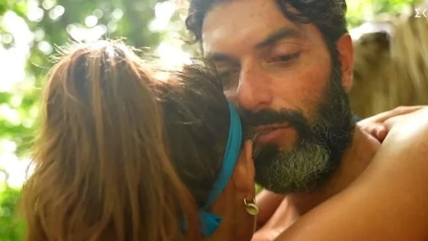Survivor 5: «Θα μείνει εδώ να με προσέχει και...» - Η Βρισηίδα εκδηλώνει για τα καλά τα συναισθήματά της για Μαρτίκα