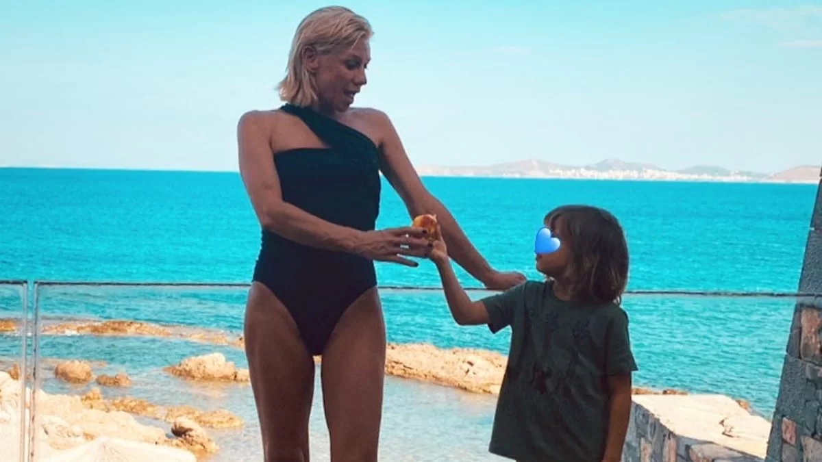 Στιγμές ευτυχίας για την Κατερίνα Καραβάτου