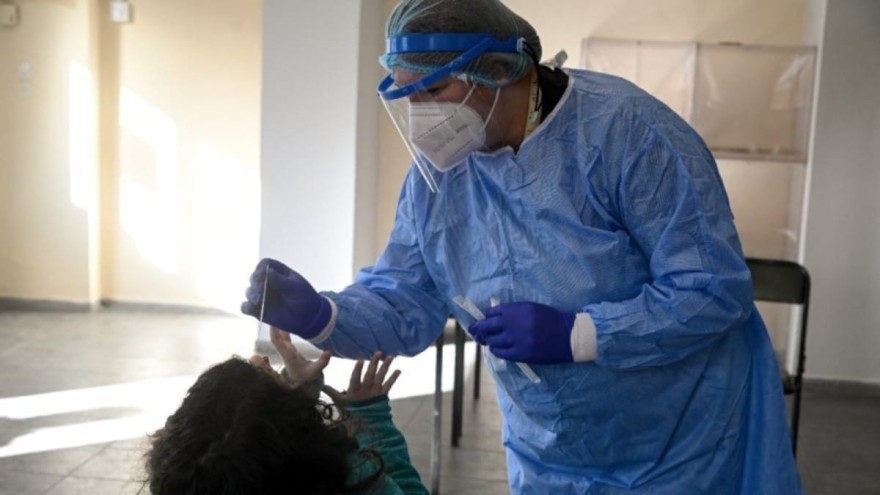 Κορωνοϊός κρούσματα