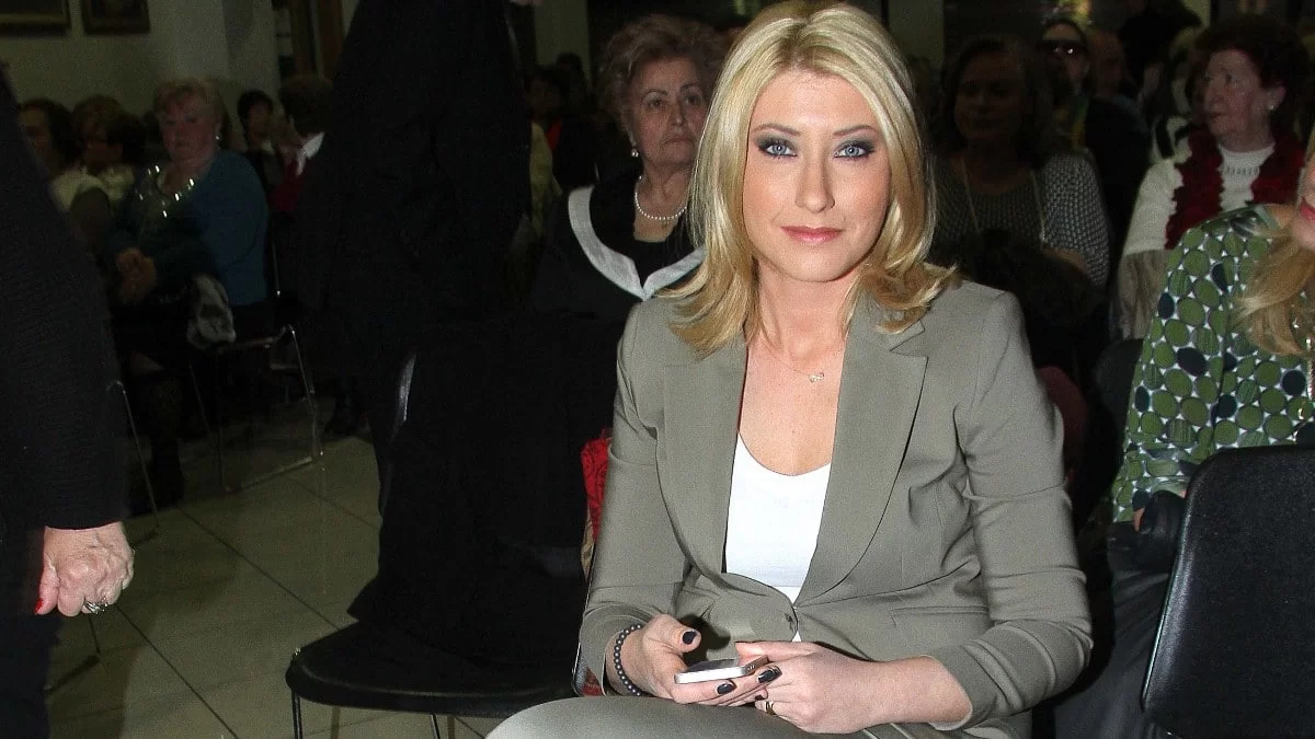 Είναι πολλά τα χρήματα που μπαίνουν στον λογαριασμό της - Το Πόθεν Έσχες της Σίας Κοσιώνη