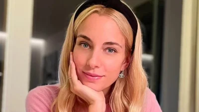 Αναστάτωσε με την νέα της φωτογραφία η Δούκισσα Νομικού - Αισθησιακή με αποκαλυπτικό φόρεμα