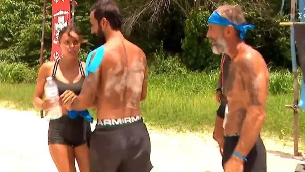 «Τι είπες ρε μ@@@α;» - Τα "καντήλια" Σοφιάνας και Τάκη μαζί με απίστευτο σκηνικό στον πάγκο