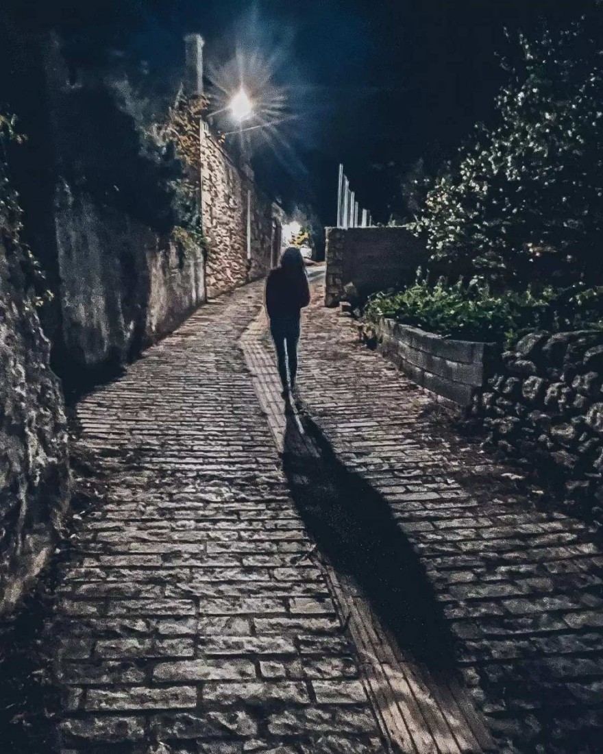 Ανάρτηση Ορφέα Αυγουστίδη