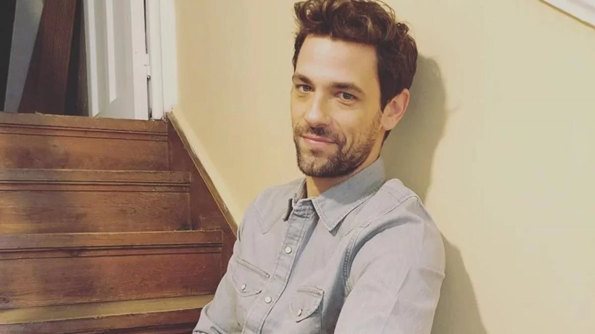 Πρώτο θέμα συζήτησης η ολόγυμνη φωτογραφία του Αποστόλη Τότσικα - Κυκλοφορεί στο διαδίκτυο τις τελευταίες ώρες