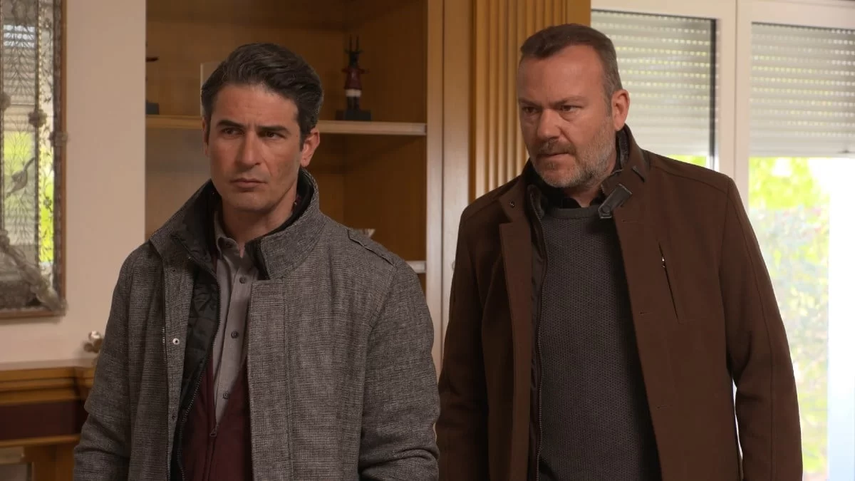 Τρία Μίλια: Ο Τίμος και ο Μιχάλης πέφτουν στην παγίδα των εκβιαστών