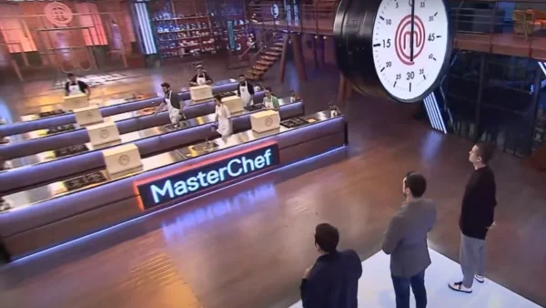 MasterChef 6: Έξι θέσεις έμειναν για τον τελικό - Ποιο θα καταφέρουν να παραμείνουν;