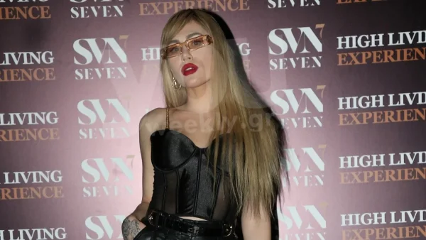 Η Έλενα Τσαγκρινού είναι ξανά ερωτευμένη και δεν διστάζει να το δείχνει - Τα τρυφερά τετ α τετ με τον νέο της σύντροφο