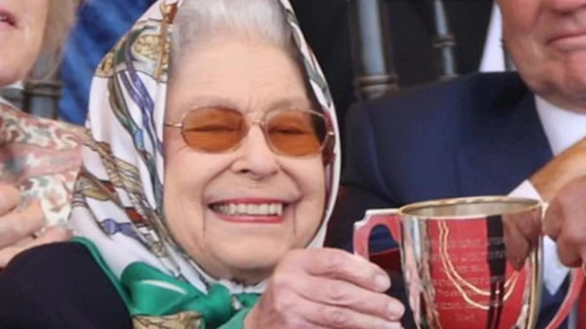 Βασίλισσα Ελισάβετ: Πανικός με την εμφάνισή της στο Royal Windsor Horse Show