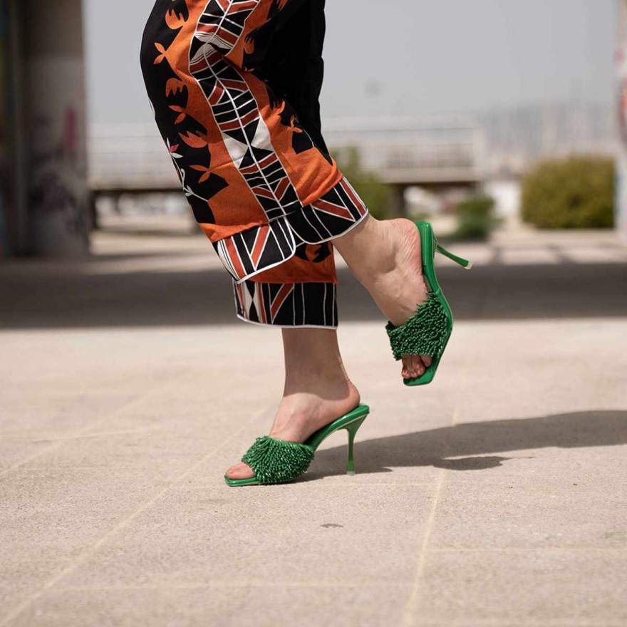 Jeffrey Campbell favela.gr