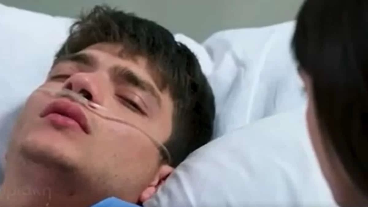 Γη της Ελιάς: Ο Φίλιππος ξυπνά και ζητά να δει την κόρη του - Έρχονται δραματικές στιγμές