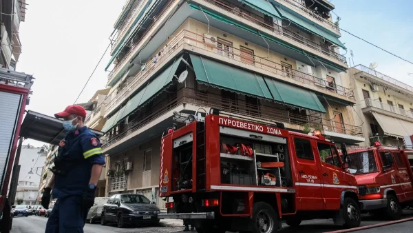 Φωτιά τώρα στο Καματερό Αττικής