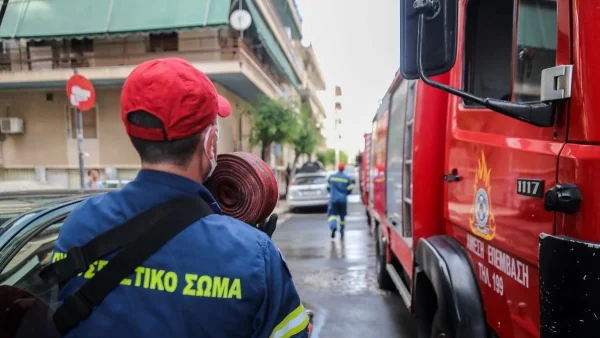 Ισχυρή φωτιά στο Βιοτεχνικό Επιμελητήριο της Θεσσαλονίκης