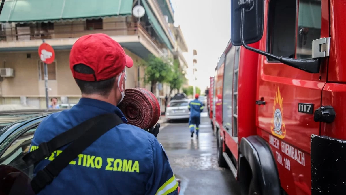 Ισχυρή φωτιά στο Βιοτεχνικό Επιμελητήριο της Θεσσαλονίκης