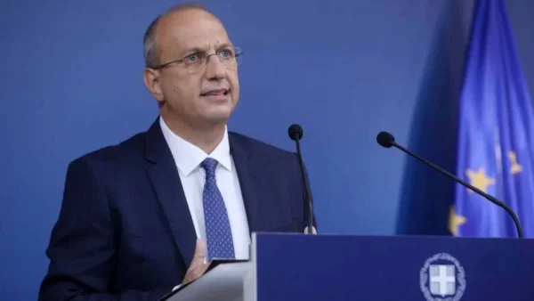 Δύσκολες ώρες για τον Γιάννη Οικονόμου - Τι συμβαίνει με την υγεία του