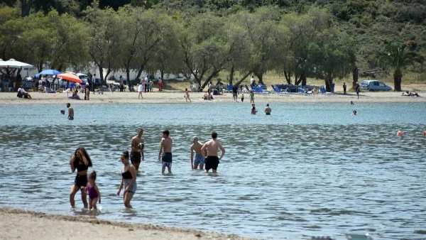 Μερομήνια: Θα υποφέρουμε και φέτος το καλοκαίρι - Πότε θα ξεπεράσει τους 40 βαθμούς η θερμοκρασία