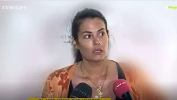 «Έκανα ηλιοθεραπεία για να ανοίξουν τα...» - Τους άφησε όλους άφωνους η Κορινθίου με τη μέθοδο που ακολουθεί