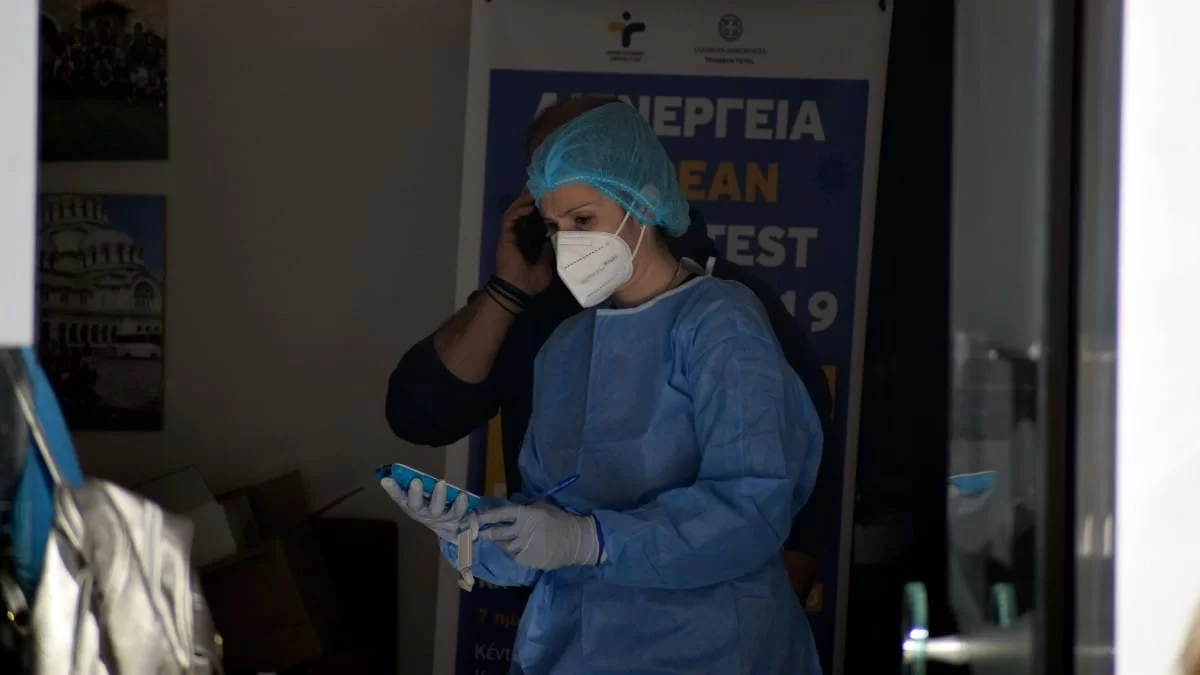 Κορωνοϊός: Τα σημερινά 12/5 κρούσματα της χώρας μας