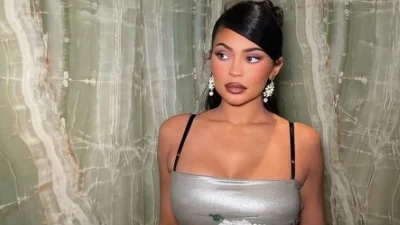 Kylie Jenner: Η τρυφερή φωτογραφία με τα παιδάκια της που "έριξε" το Instagram - Μαζί και ο γιος της