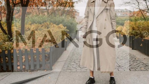 Ξεπουλάει στο λεπτό η ριχτή σατινέ μπλούζα από τα Mango - Κοστίζει μόνο 12,99€