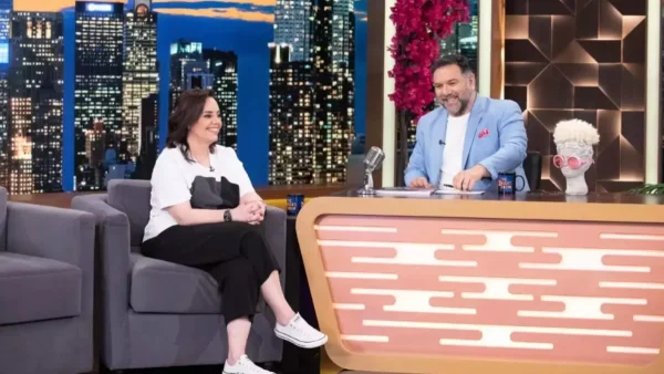 «Είναι πολλά τα ταμπού και τα...» - Η απάντηση της Μαρίας Κοζάκου για τον χαρακτηρισμό που δέχτηκε ο Καπουτζίδης