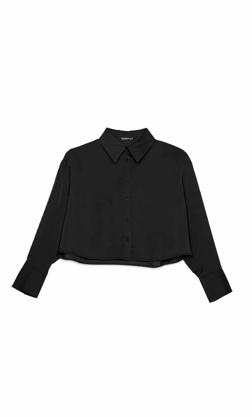 Μαύρο σατέν πουκάμισο από τα Stradivarius