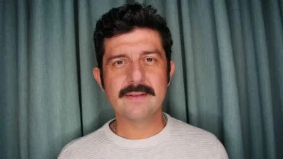 «Νομίζω ότι κάθε γονιός φοβάται» -  Η αναφορά του Μιχάλη Οικονόμου για τα ομόφυλα ζευγάρια και το δικαίωμα υιοθέτησης