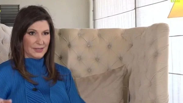 «Έκοψα τον θηλασμό για να επιστρέψω στα δελτία...» - Η Ειρήνη Νικολοπούλου αποκαλύπτει για τη ζωή της